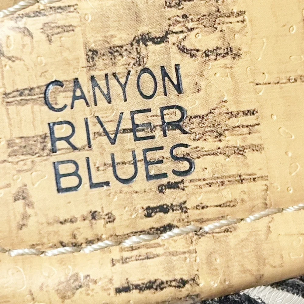 Canyon River Blues Black and Tan Strappy Wedges